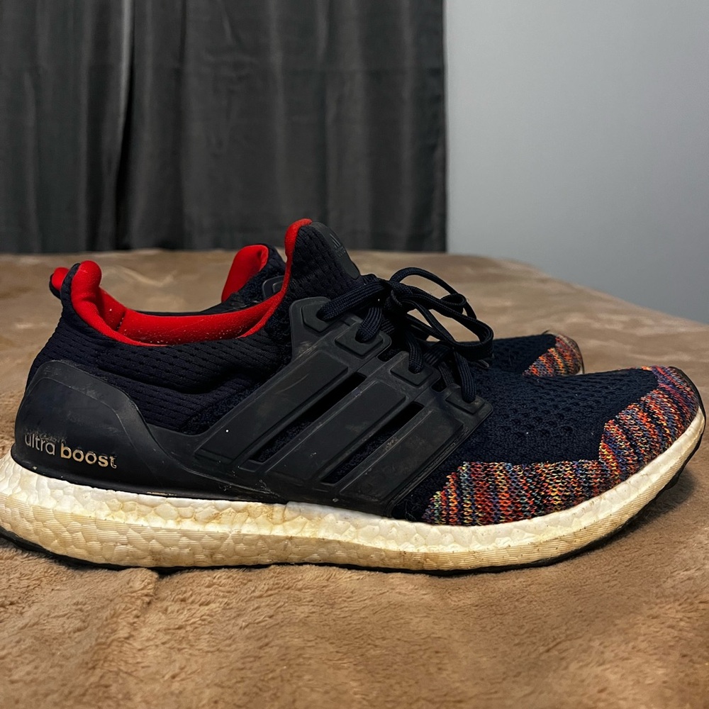 Navy Multicolor Adidas Ultra Boost